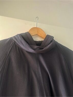 Lululemon Black Lightweight Hooded Pullover